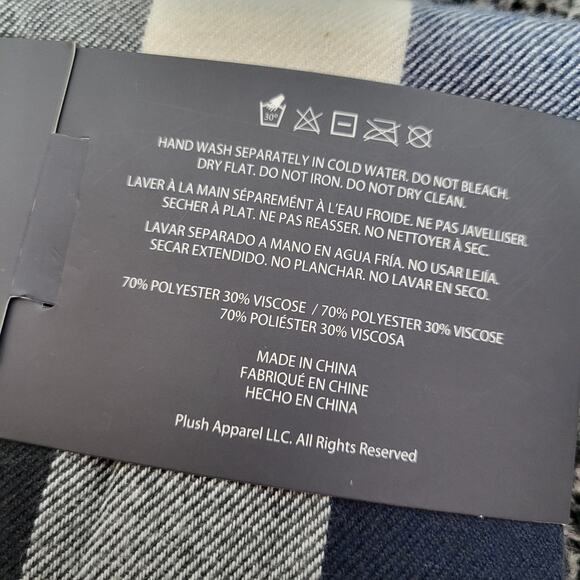 Plush Apparel Ultra Soft Plaid Fringed Scarf - Picture 4 of 4